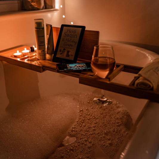 Luxury Bamboo Bath Tray for Bathtubs – Adjustable Wooden Bath Board with Book Holder, Wine Glass Slot, Phone & Tablet Stand – Expandable Spa Bath Tray Organizer for Bathroom Relaxation