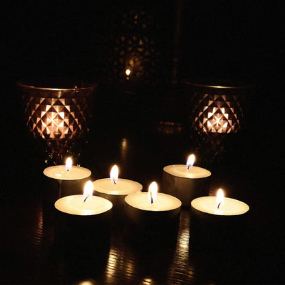 Glo-Wax Tea Lights Candles 8 Hour Burn White Unscented T Lights Quality Long Lasting for Home Décor 3.7 x 2.4cm